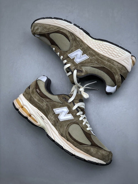 New Balance 2002R HN