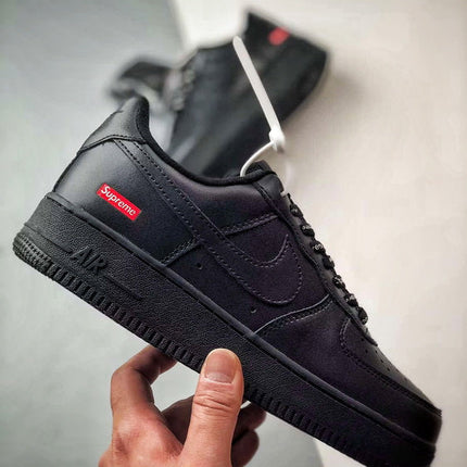 Nike Air Force 1 Low SUPREME BLACK