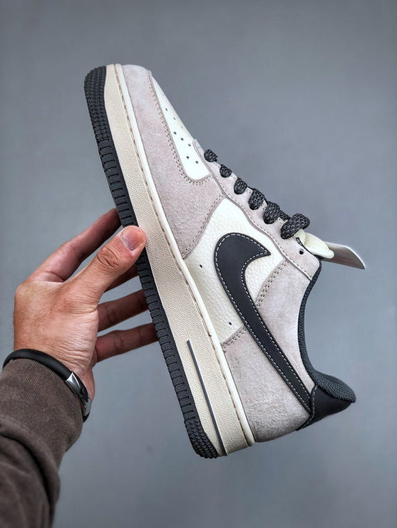 Nike Air Force 1 Low The North Face x Supreme