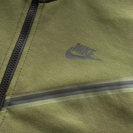Sweat à capuche Nike Tech Fleece x Vert olive