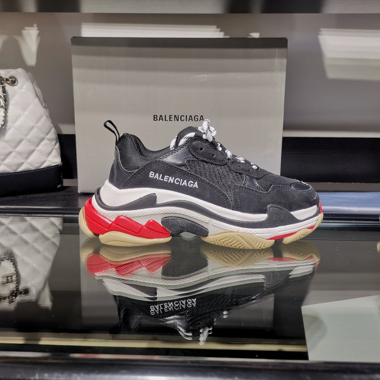 BALENCIAGA TRIPLE S x NOIR GRIS ROUGE