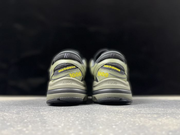 New Balance 1000EA