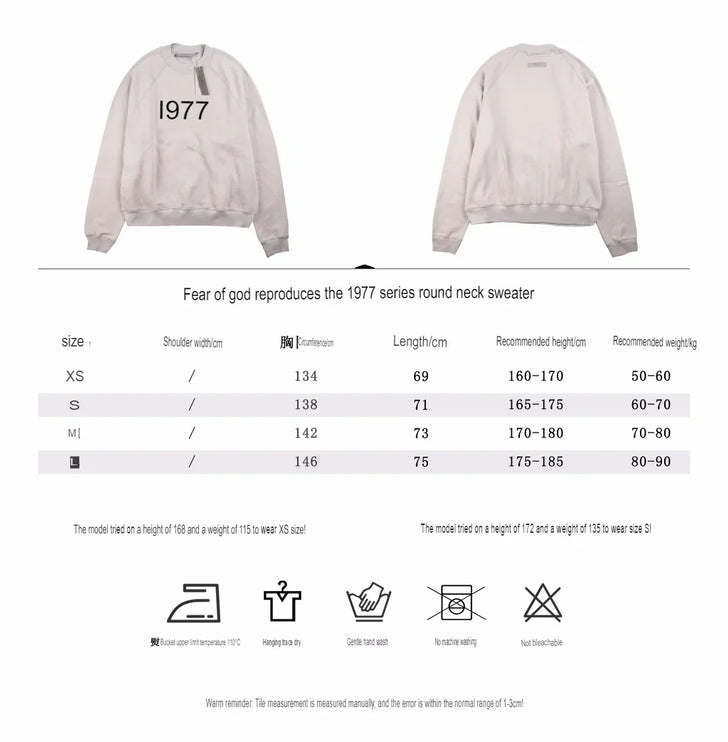 Sweat à capuche FEAR OF GOD ESSENTIALS « 1977 » gris pierre