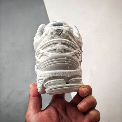 New Balance 1906R