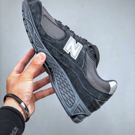 New Balance 2002R BV