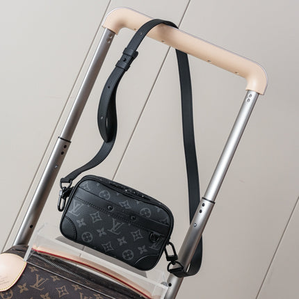 SACOCHE LOUIS VUITTON
