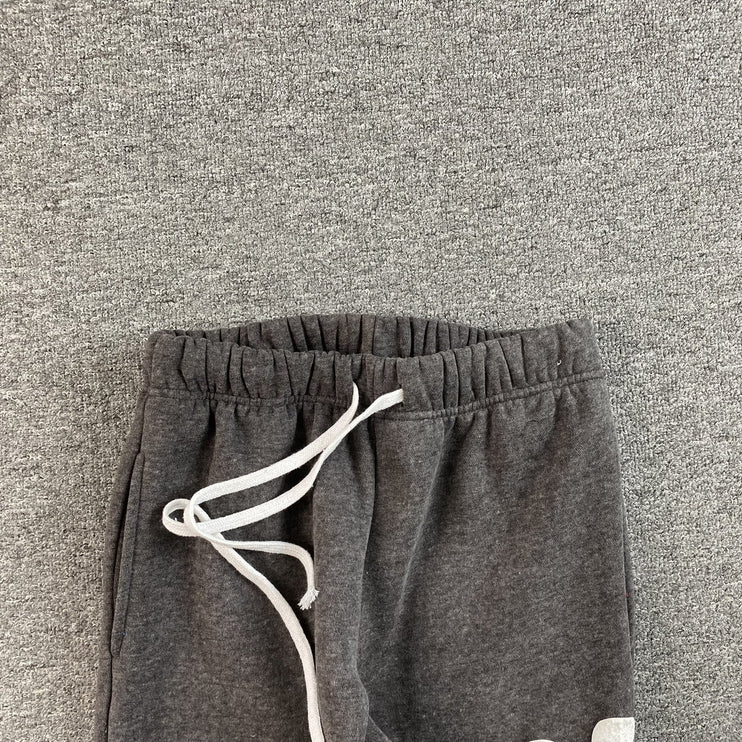 PANTALON DE SURVÊTEMENT SYNA WORLD GRIS