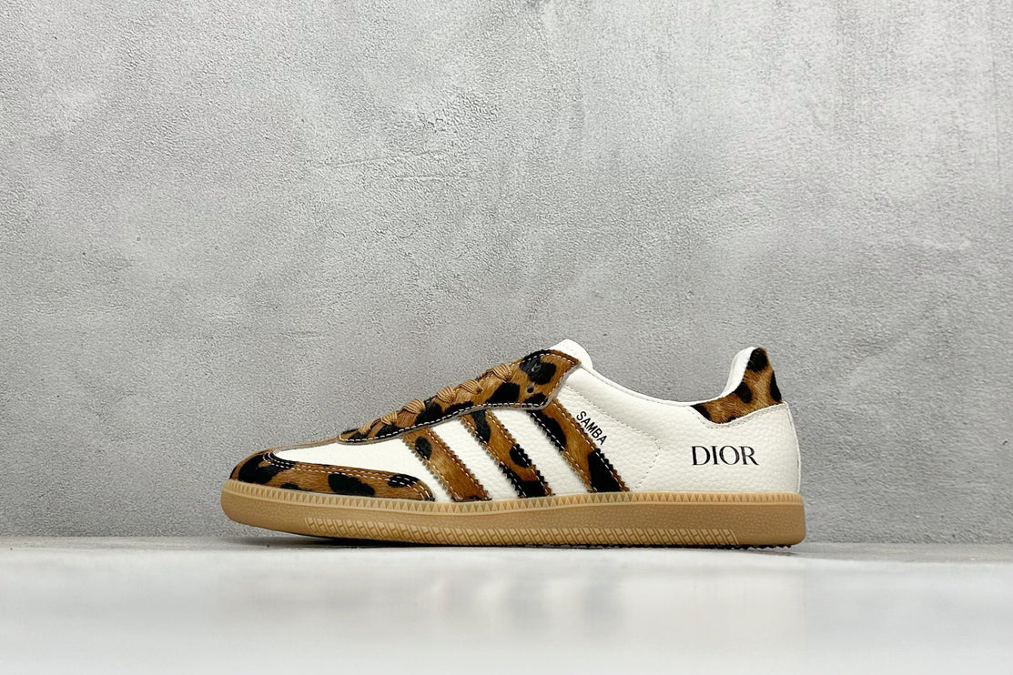 adidas Samba XR0009