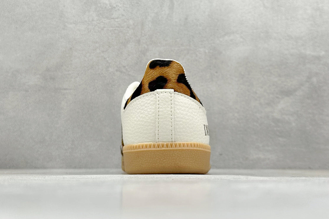 adidas Samba XR0009