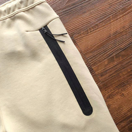 PANTALON NIKE TECH FLEECE x BEIGE