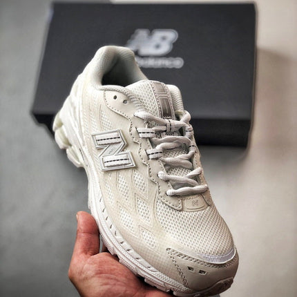 New Balance 1906R