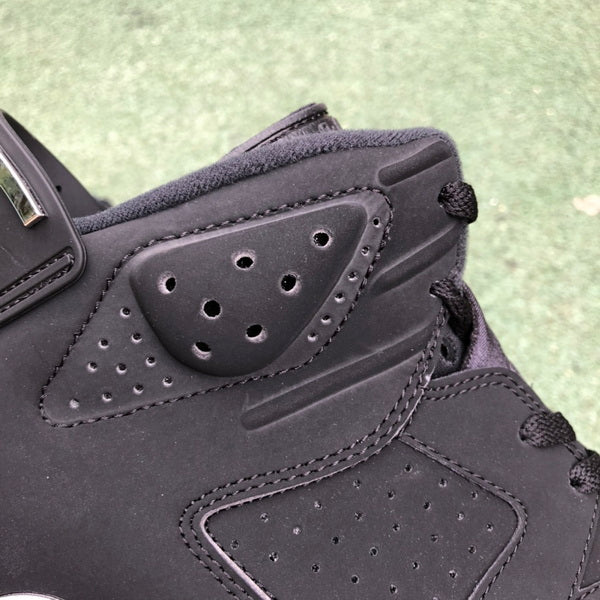 Jordan 6 “Black Chrome”