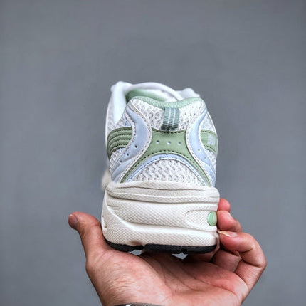 NEW BALANCE 530LG