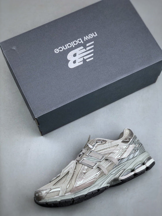 New Balance 1906