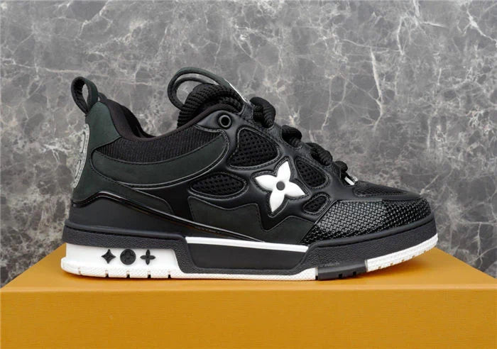 LOUIS VUITTON SKATE SNEAKER NOIR ET BLANC