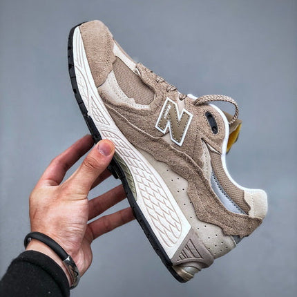 New Balance 2002R DL