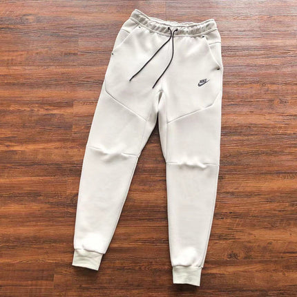 PANTALON NIKE TECH FLEECE x BLANC CRÈME