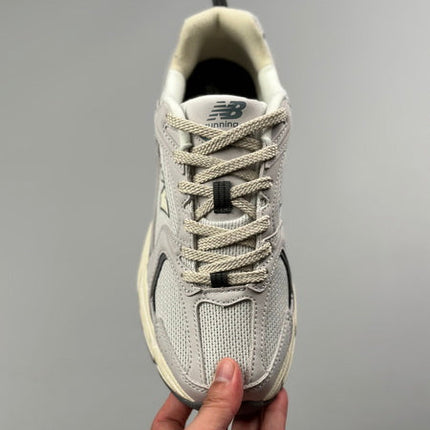NEW BALANCE 530DG