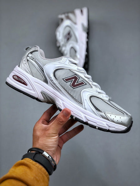 NEW BALANCE 530GS