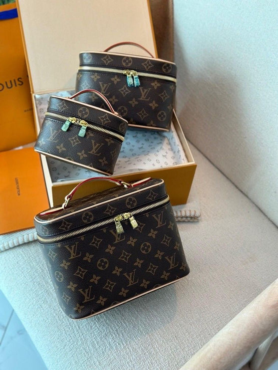 Trousse L