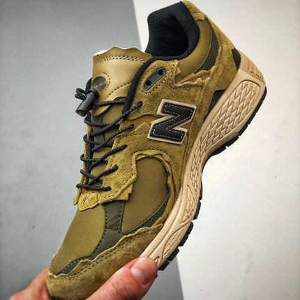 New Balance 2002R DP