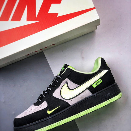 Nike Air Force 1 Low Supreme