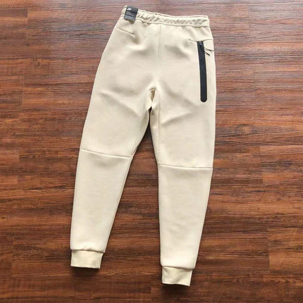 PANTALON NIKE TECH FLEECE x BEIGE