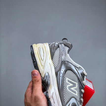NEW BALANCE 530TG