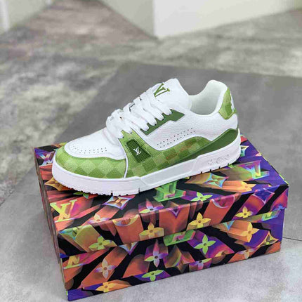 LOUIS VUITTON TRAINER 54