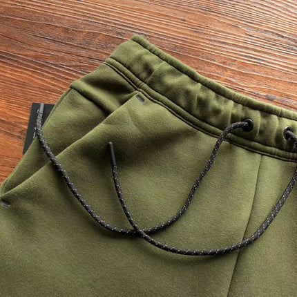 PANTALON NIKE TECH FLEECE x VERT OLIVE