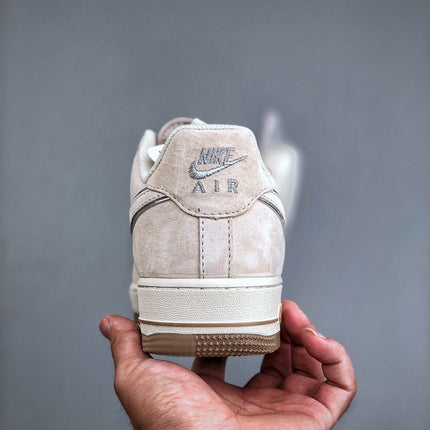 Nike Air Force 1 Low akira