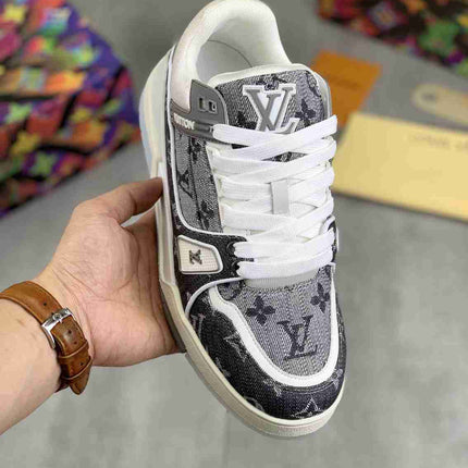 LOUIS VUITTON TRAINER