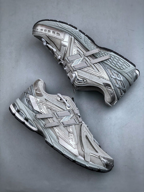 New Balance 1906