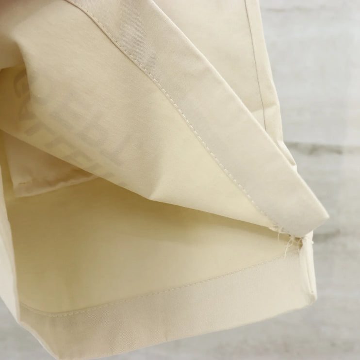 SHORT BLANC GALLERY DEPT