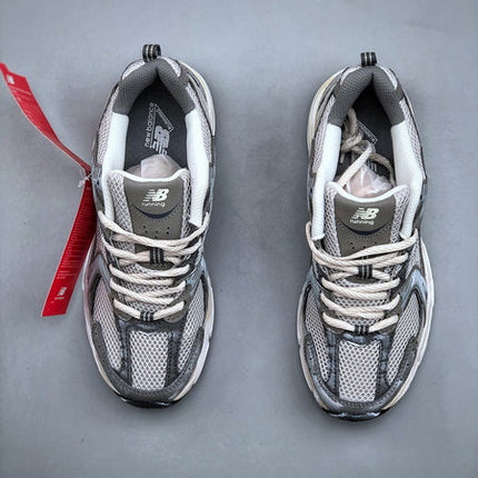 NEW BALANCE 530TG