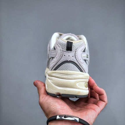 NEW BALANCE 530DG