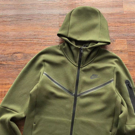 Sweat à capuche Nike Tech Fleece x Vert olive