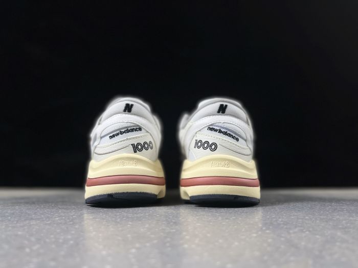 New Balance 1000CB