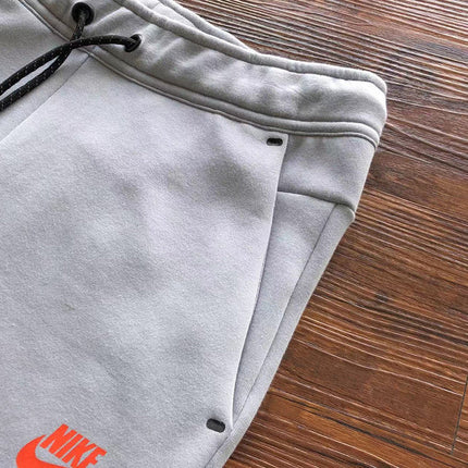 PANTALON NIKE TECH FLEECE x GRIS LOUP/AIGUE-MARINE/ORANGE
