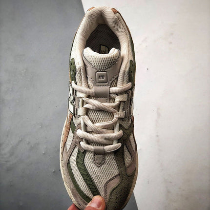 New Balance 1906U