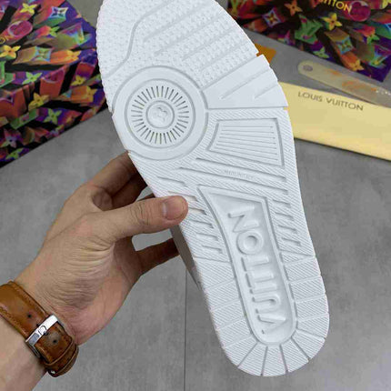LOUIS VUITTON TRAINER 54
