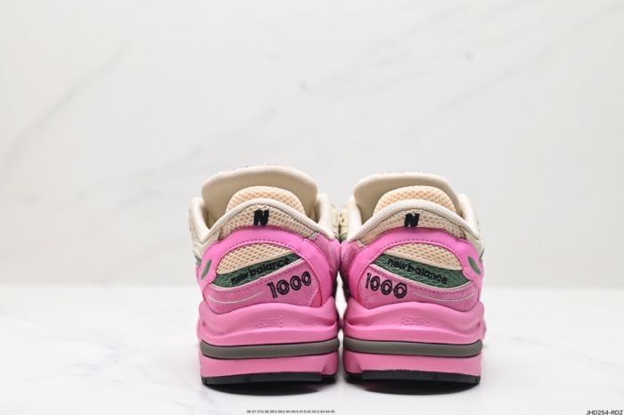 New Balance 1000MC