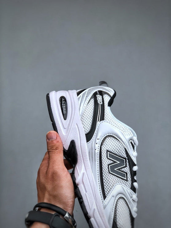 NEW BALANCE 530LB