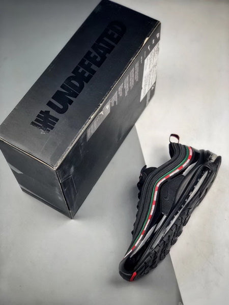 NIKE Air Max 97 UNDEFEATED
