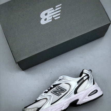 NEW BALANCE 530LB