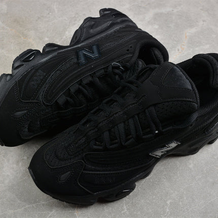 New Balance 1000BL