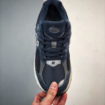 New Balance 2002R CA