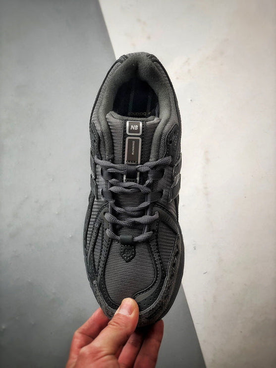 New Balance 1906R