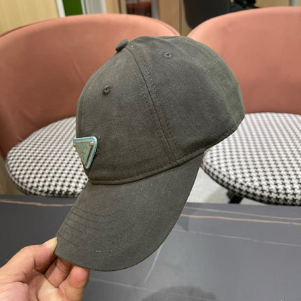 CASQUETTE PRADA