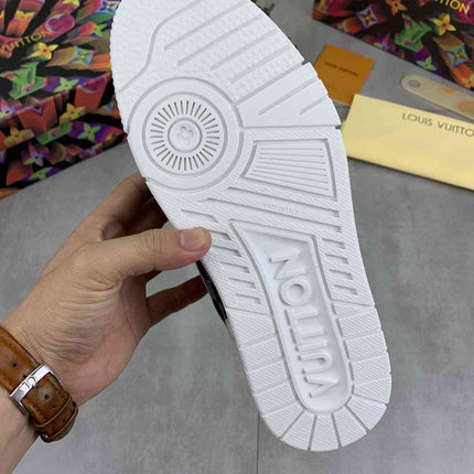 LOUIS VUITTON TRAINER 54
